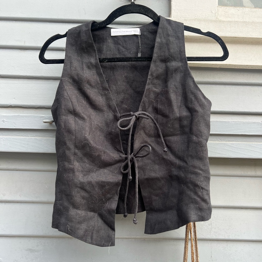 Faithfull the Brand Charcoal Sleeveless Vest